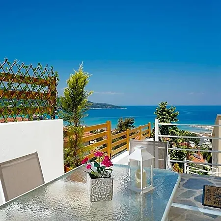 Inroy Sea View فندق 4*