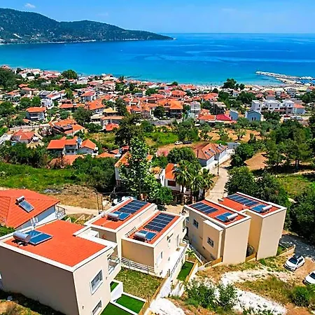 فندق Inroy Sea View لايميناس