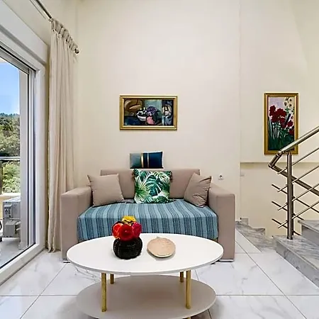 Inroy Sea View فندق 4*