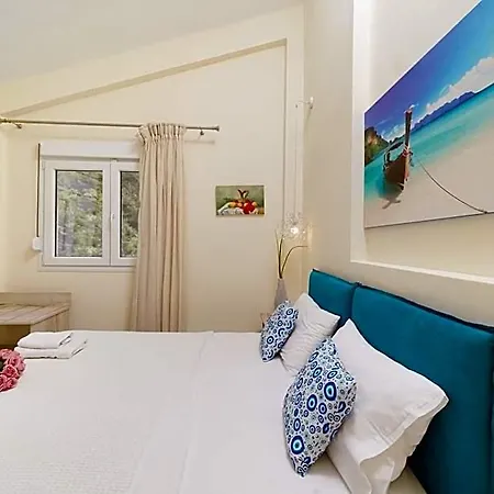 Otel Inroy Sea View Limenas (Thasos)