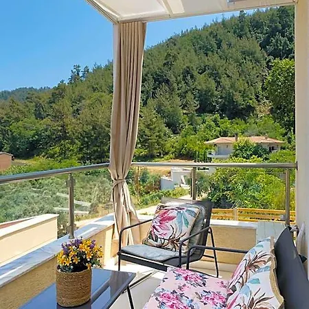 Inroy Sea View فندق
