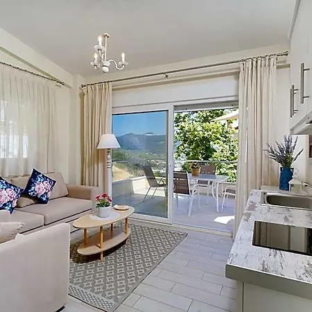 Otel Inroy Sea View Limenas (Thasos)