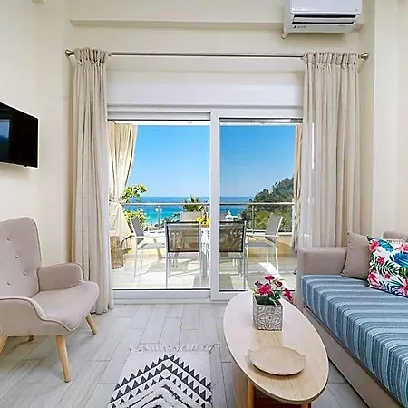 Otel Inroy Sea View Limenas (Thasos)